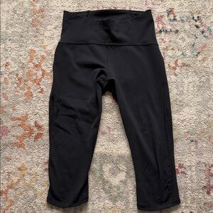 Lululemon Black capris